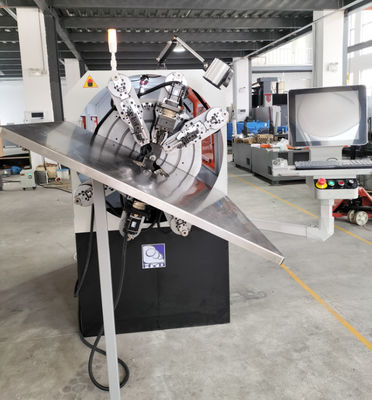 Servo della macchina per la produzione di molle CNC multifunzione da 0,3 - 2,5 mm