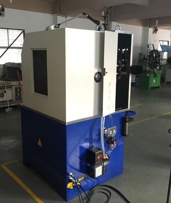 Servomotore da 5,5 kW per macchina per la produzione di molle di compressione a controllo numerico CNC