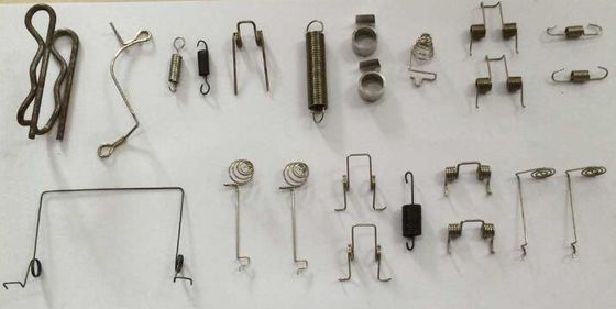 1.0-4.0mm Cam CNC Spring Making Machine, Spring Winding Machine con motore Sanyo Servo