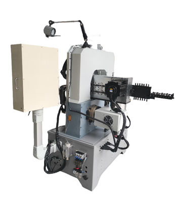 Macchina per la lavorazione delle molle CNC a camma 1.0-4.0mm Macchina per la ricarica delle molle con servomotore Sanyo