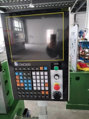Macchina per la produzione di molle a filo CNC versatile, di diametro da 0,2 a 2,3 mm