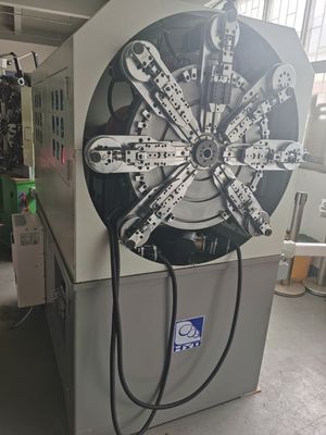 Macchina per la formatura di molle CNC a 12 assi senza camma rotante per filo Rock Free