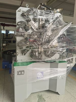 Macchina per formatura di molle CNC da 5,5 KW e sistemi di svolgitore da 200 kg opzionali