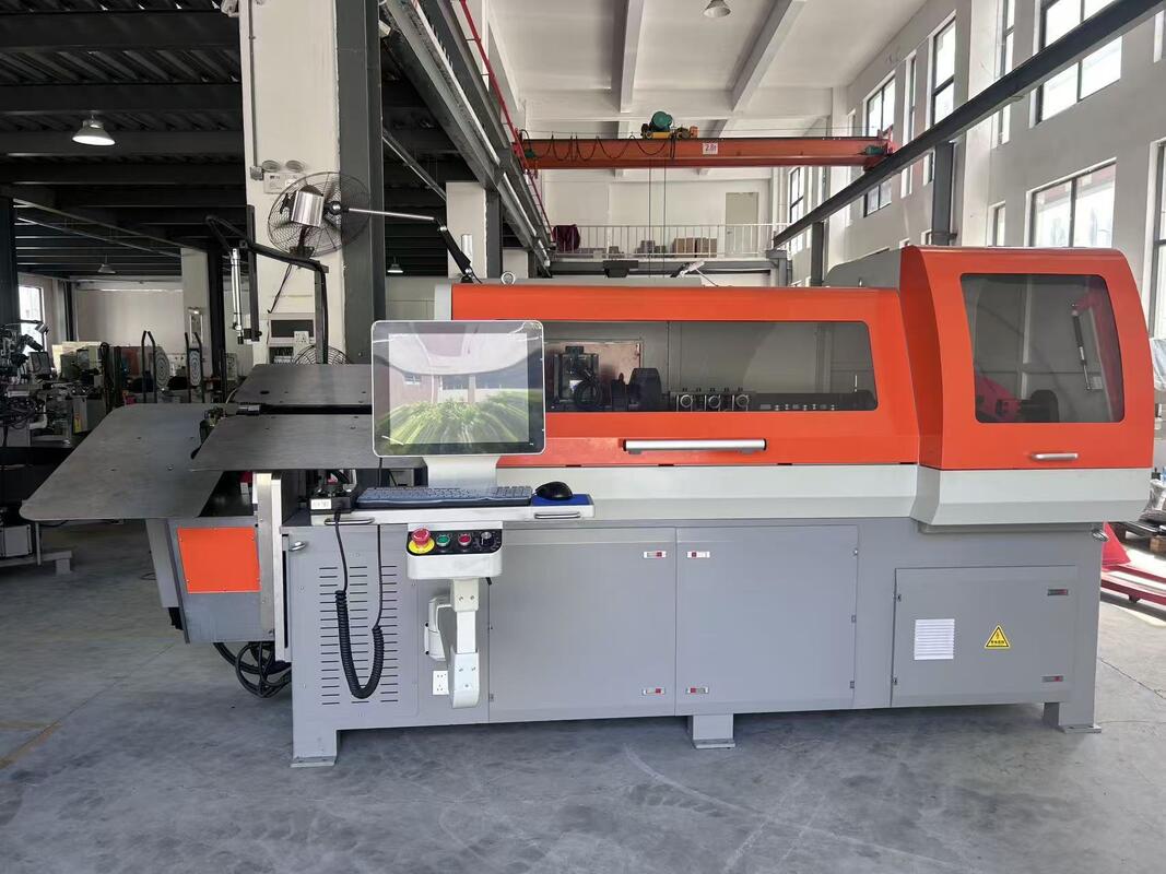 Macchina per la formazione di molle CNC a rotazione flessibile per molle a compressione a torre